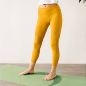 Zyia Active Yellow Mustard Faith Mesh Alive Leggings SIZE 6/8